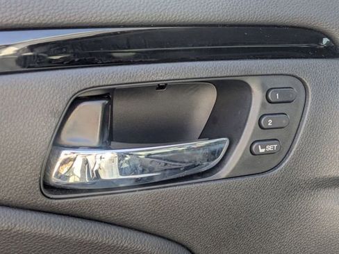 Used 2021 Honda Pilot Touring image 17