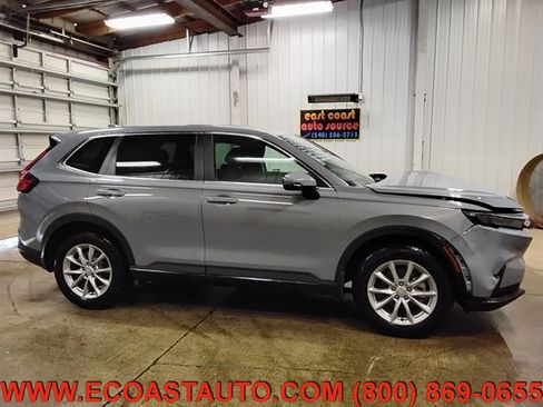 Used 2026 Honda CR-V EX image 2