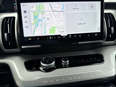 New 2026 Ford Expedition Active RWD image 10