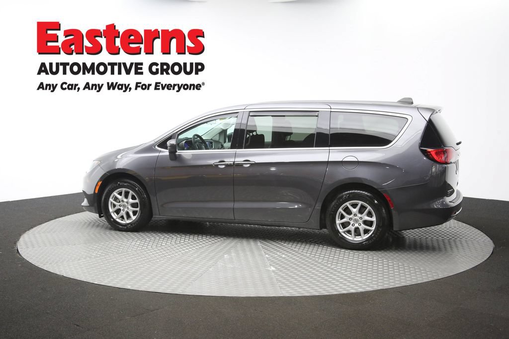 Used 2022 Chrysler Voyager LX FWD image 62