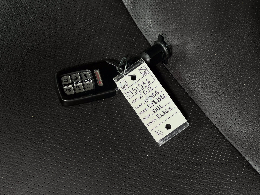 Used 2018 Honda Odyssey Elite image 43