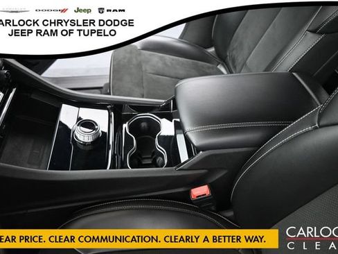 Used 2023 Jeep Grand Cherokee L Laredo RWD image 19