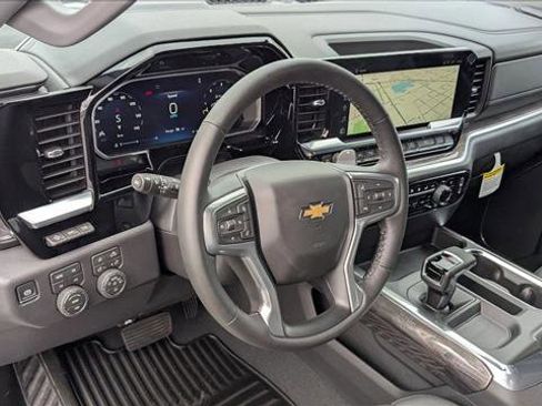 New 2026 Chevrolet Silverado 1500 LTZ w/ LTZ Premium Package AWD/4WD image 10