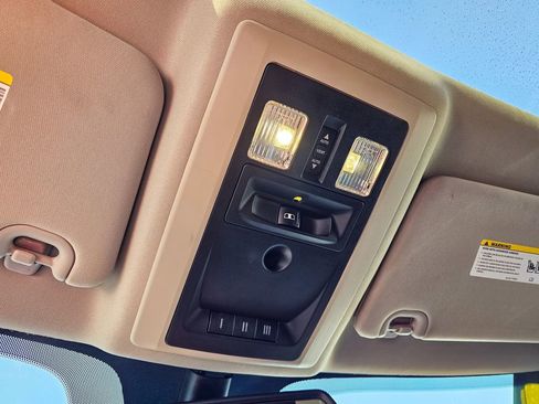 Used 2017 RAM 3500 Laramie image 37