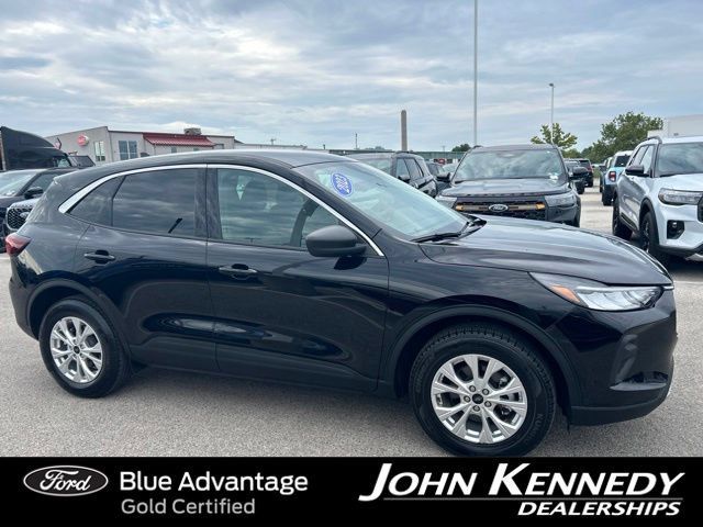 Certified 2023 Ford Escape Active AWD/4WD image 5