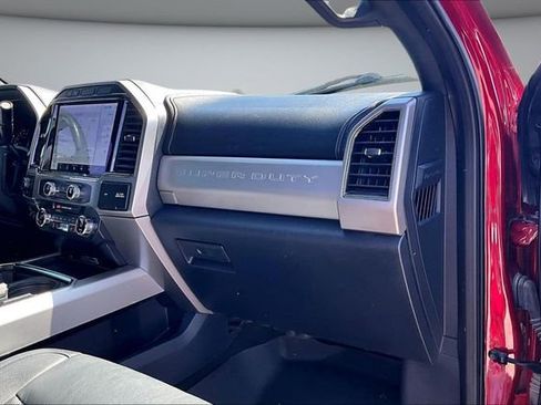 Used 2022 Ford F250 Lariat w/ Black Appearance Package AWD/4WD image 26