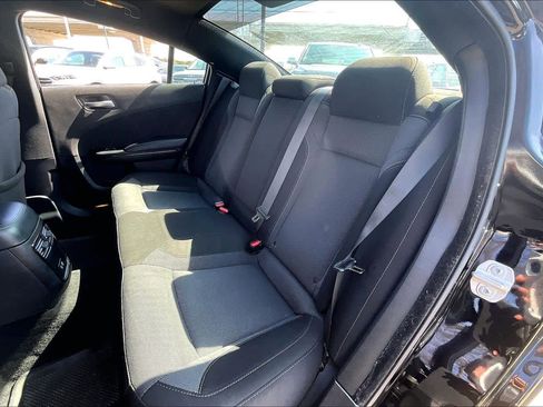 Used 2020 Dodge Charger SXT w/ Blacktop Package image 19