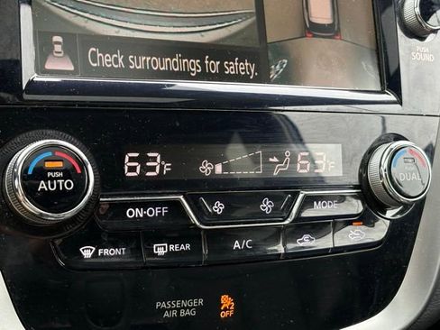 Certified 2023 Nissan Murano SL w/ SL Moonroof Package image 17