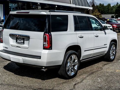 Used 2020 GMC Yukon Denali w/ Denali Ultimate Package AWD/4WD image 12