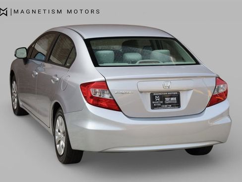 Used 2012 Honda Civic LX image 9