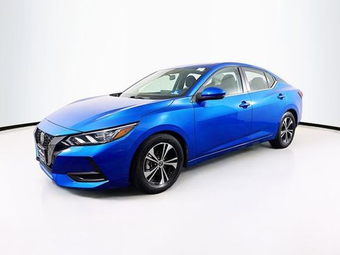 Certified 2020 Nissan Sentra SV FWD image 3
