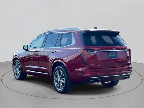 Certified 2023 Cadillac XT6 Premium Luxury image 4