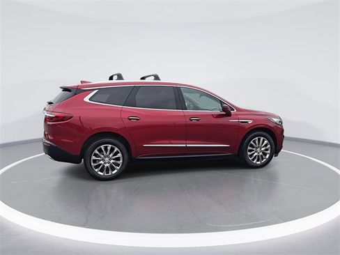 Used 2020 Buick Enclave Premium w/ Sun and Sites Package image 9