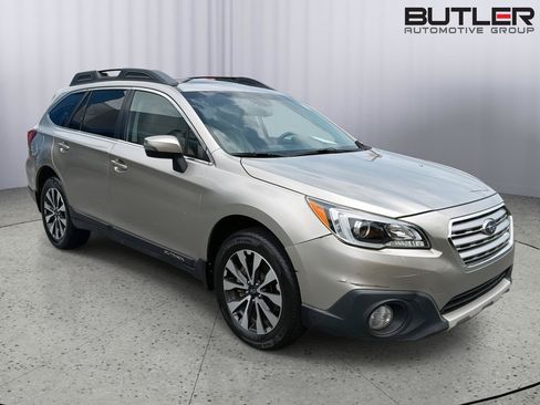 Used 2016 Subaru Outback 2.5i Limited AWD/4WD image 8