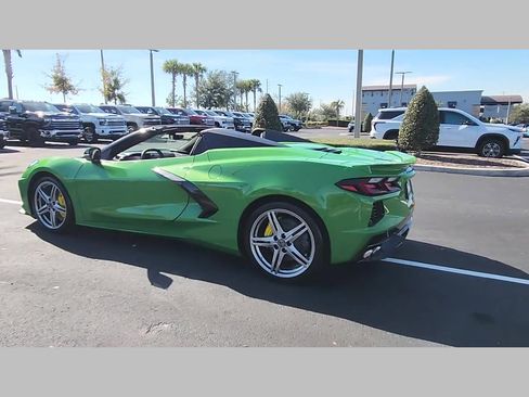 New 2026 Chevrolet Corvette Stingray Convertible w/ 1LT image 16