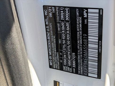 Used 2021 Mercedes-Benz GLS 450 4MATIC image 29