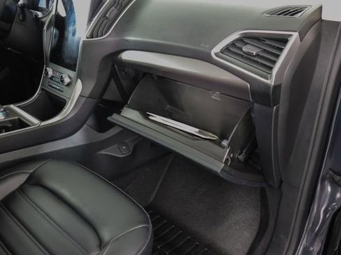 Used 2024 Ford Edge SEL w/ Convenience Package image 52