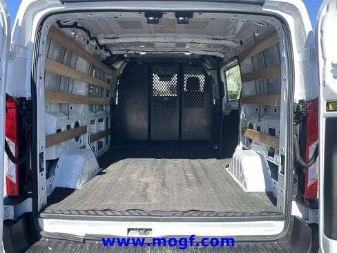 Used 2024 Ford Transit 250 Low Roof w/ Exterior Upgrade Package image 20