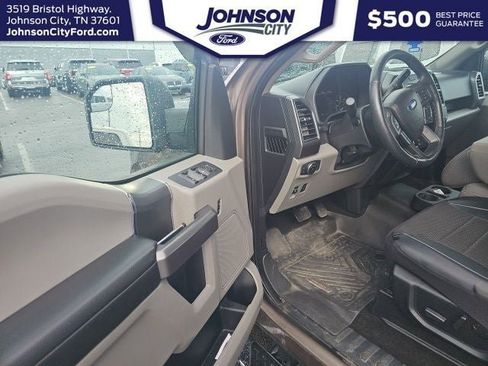 Used 2019 Ford F150 XLT w/ Equipment Group 302A Luxury AWD/4WD image 12