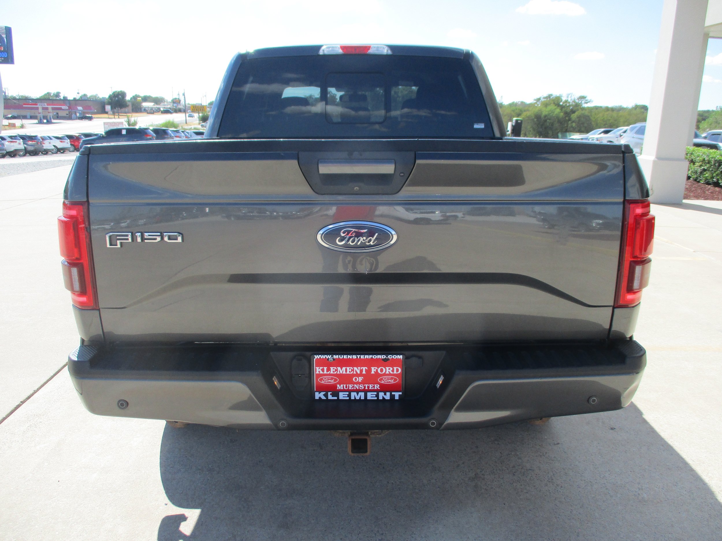 Used 2016 Ford F150 XLT w/ Equipment Group 302A Luxury AWD/4WD image 8