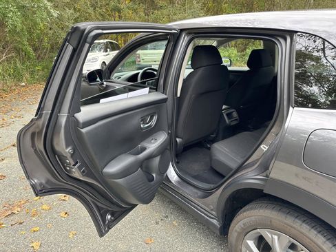 Used 2026 Honda HR-V LX image 31