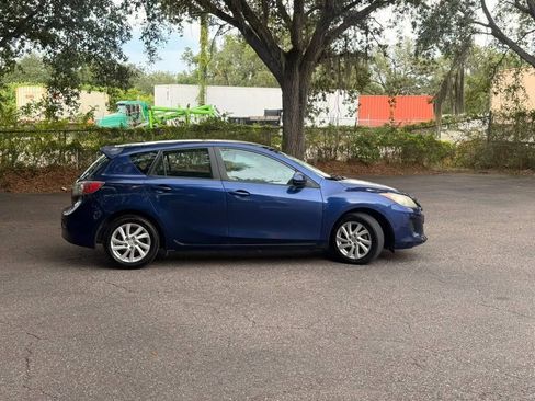 Used 2012 MAZDA MAZDA3 i Touring FWD image 3