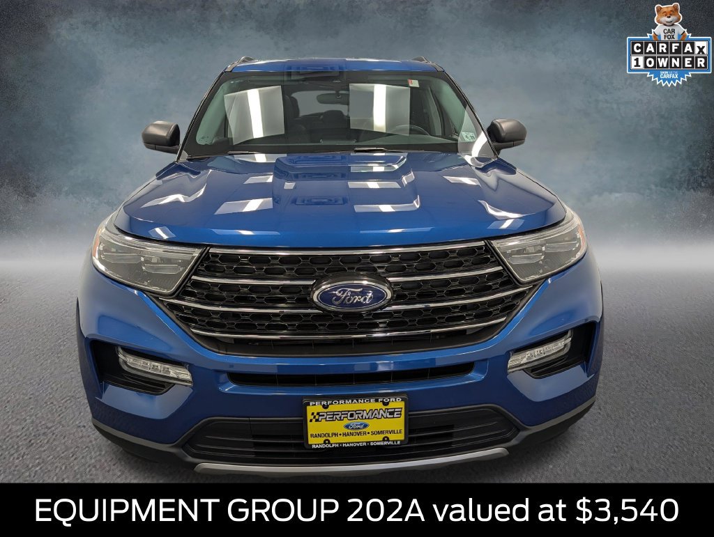 Used 2023 Ford Explorer XLT w/ Equipment Group 202A AWD/4WD image 2
