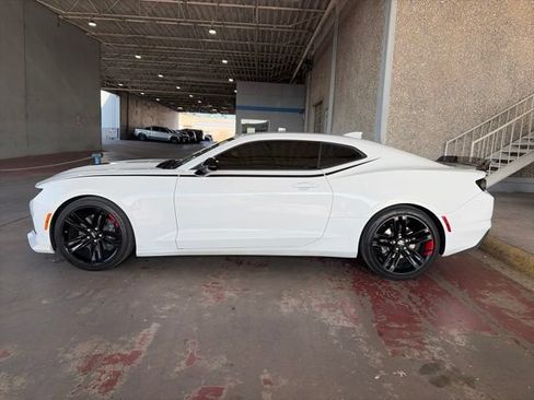 Used 2021 Chevrolet Camaro LT w/ Redline Edition RWD image 6