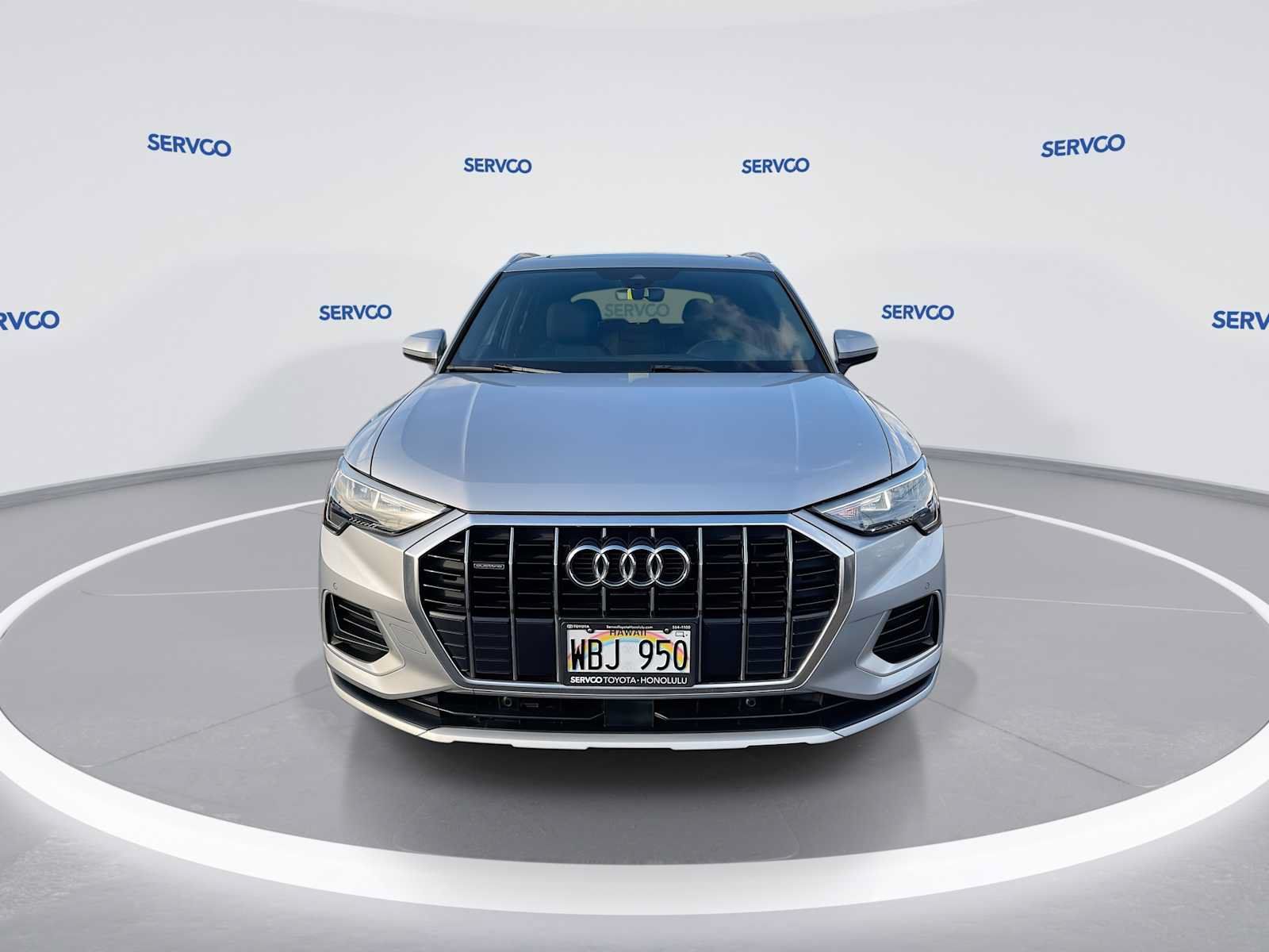Used 2020 Audi Q3 2.0T Premium w/ Convenience Package AWD/4WD image 3