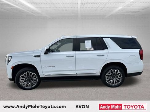 Used 2023 GMC Yukon SLT AWD/4WD image 5