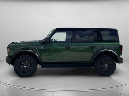 New 2025 Ford Bronco Outer Banks w/ Black Appearance Package image 5