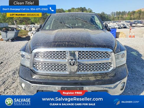 Used 2017 RAM 1500 Laramie w/ Convenience Group AWD/4WD image 7