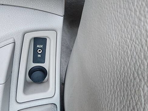 Used 2008 BMW 128i Convertible RWD image 26