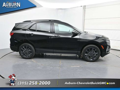 Used 2024 Chevrolet Equinox RS AWD/4WD image 13