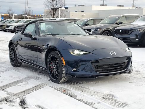 New 2025 MAZDA MX-5 Miata Club w/ Brembo/BBS Recaro Package image 4