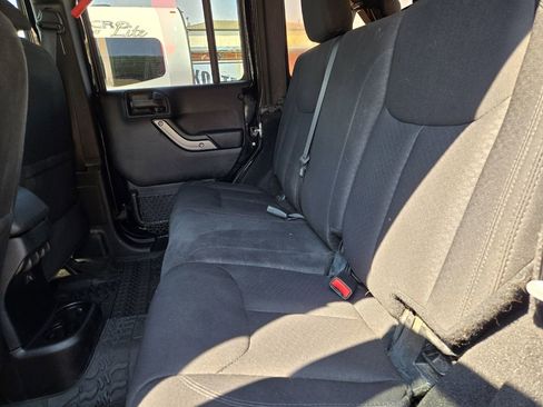 Used 2015 Jeep Wrangler Unlimited Sport w/ Quick Order Package 24S image 19