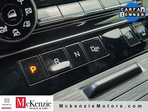 Used 2025 Nissan Armada PRO-4X AWD/4WD image 19