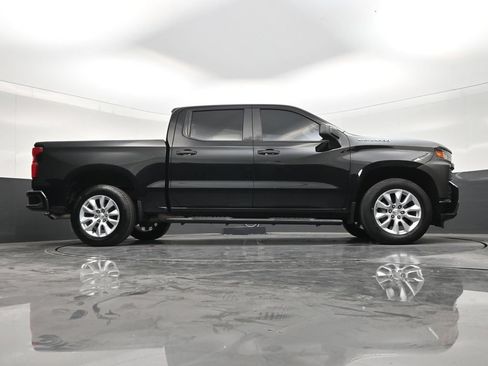 Used 2021 Chevrolet Silverado 1500 Custom RWD image 25