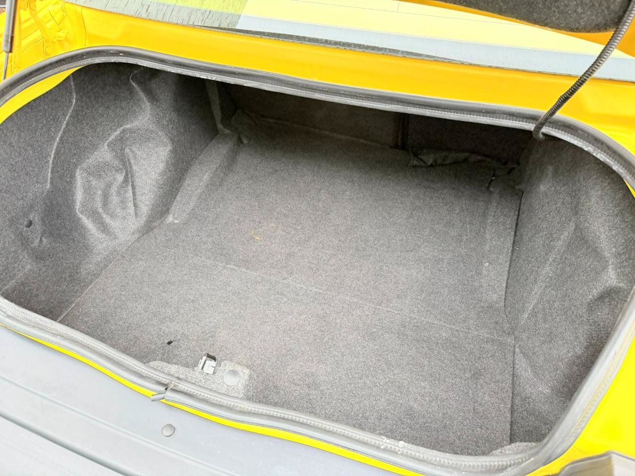 Used 2019 Dodge Challenger R/T RWD image 38