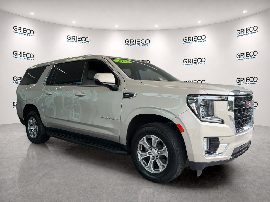 Used 2023 GMC Yukon XL SLE w/ Gmc Pro Safety Plus Package RWD image 1