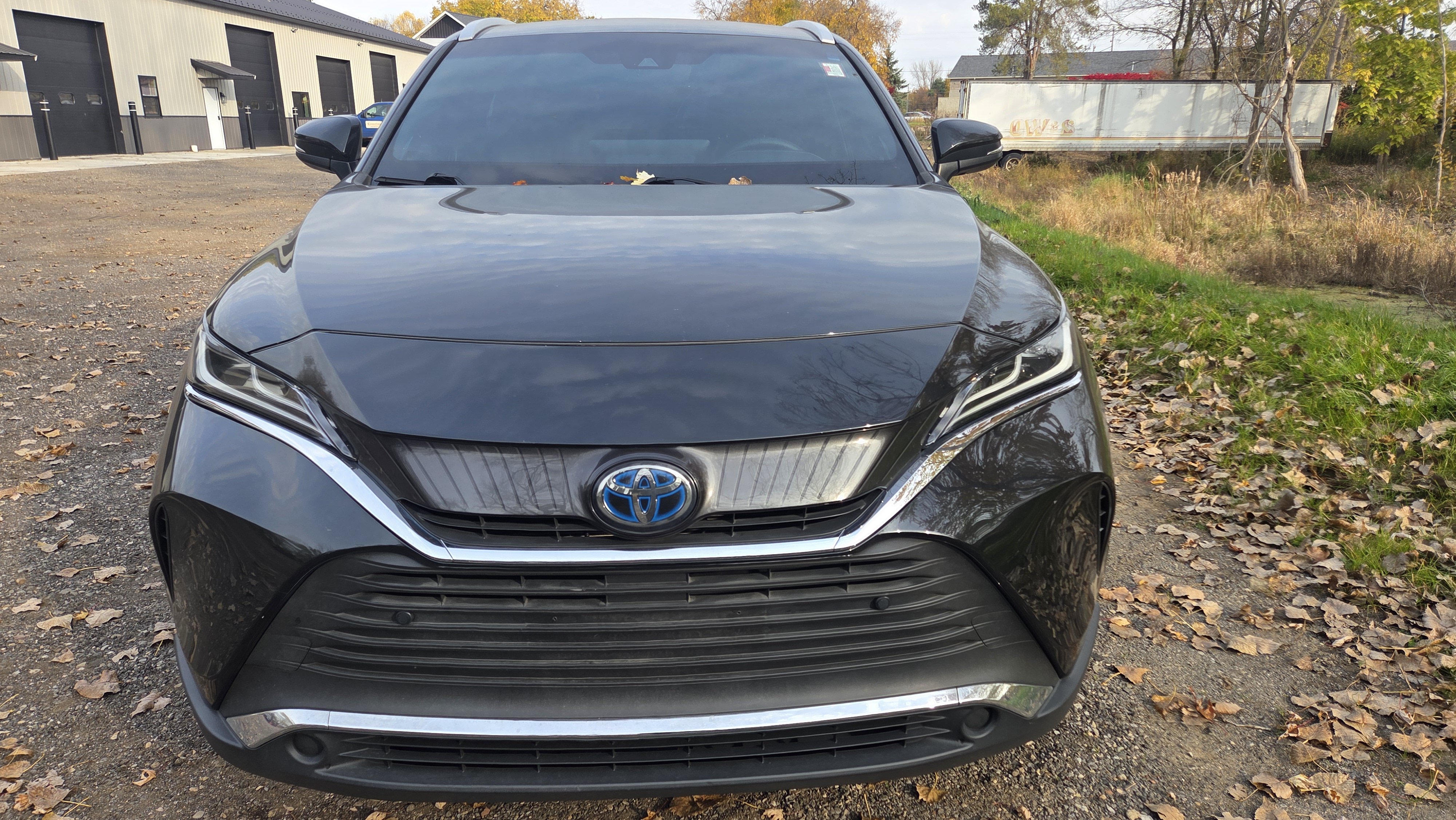 Used 2021 Toyota Venza XLE w/ Softex Package AWD/4WD image 19