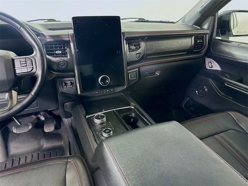 Used 2022 Ford Expedition Max Limited image 20