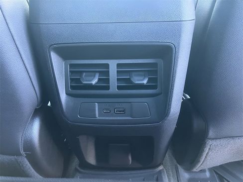 Used 2024 GMC Canyon AT4X image 37