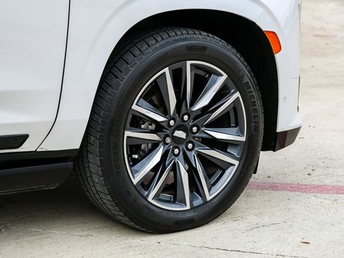 Used 2021 Cadillac Escalade ESV Sport w/ Driver Assist Tech Package image 54