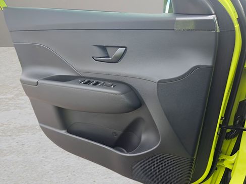 New 2026 Hyundai Kona SE image 17