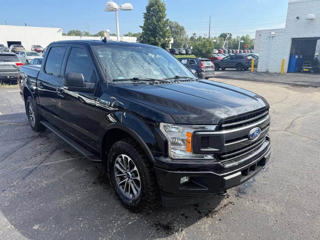Used 2020 Ford F150 XLT w/ Equipment Group 302A Luxury AWD/4WD image 4