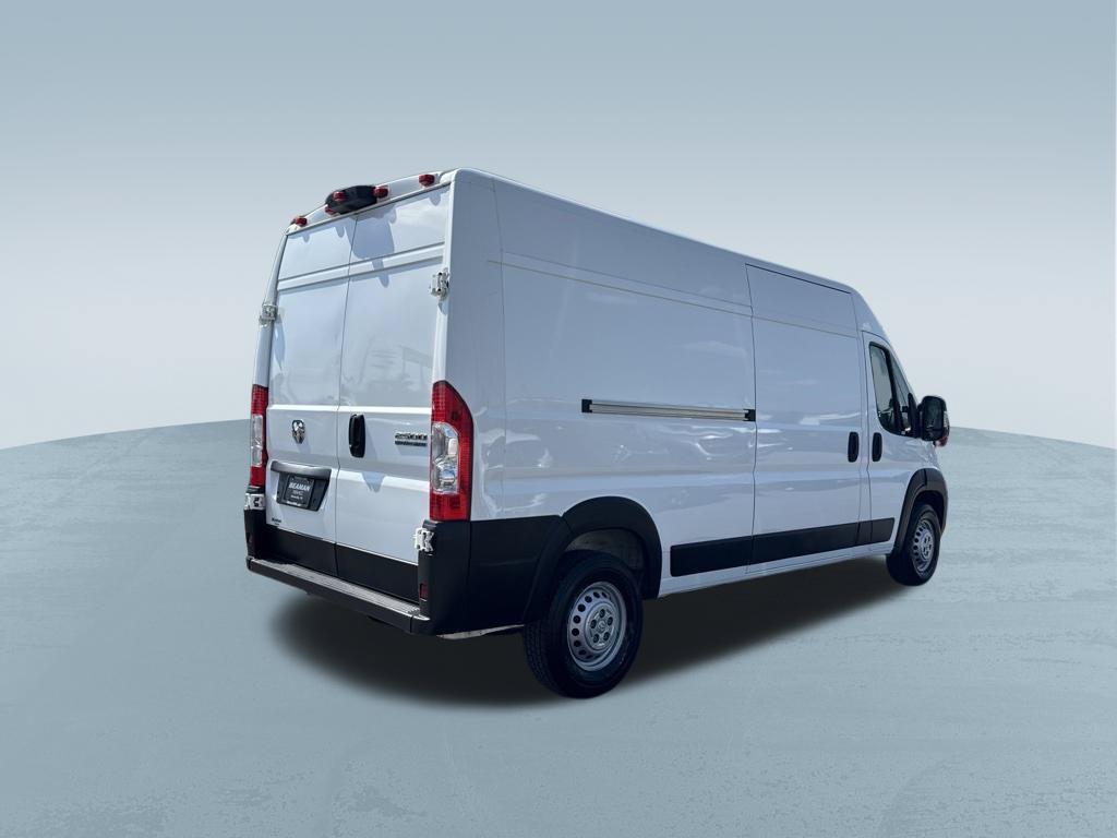 Used 2025 RAM ProMaster 2500 w/ Convenience Group FWD image 8