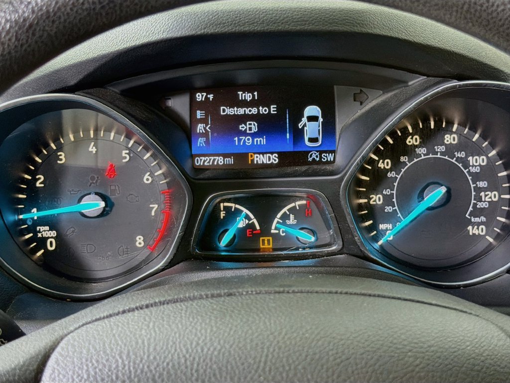 Used 2017 Ford Escape SE w/ Equipment Group 201A FWD image 14