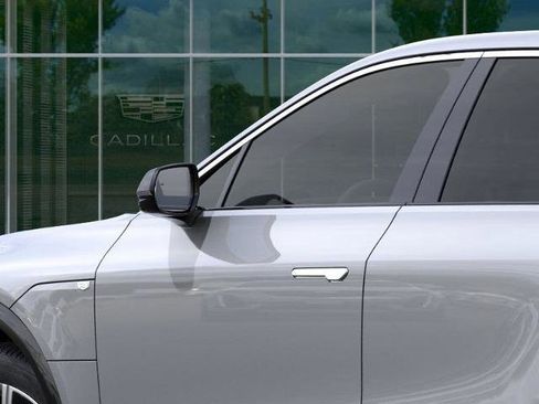 New 2026 Cadillac Lyriq Luxury image 12