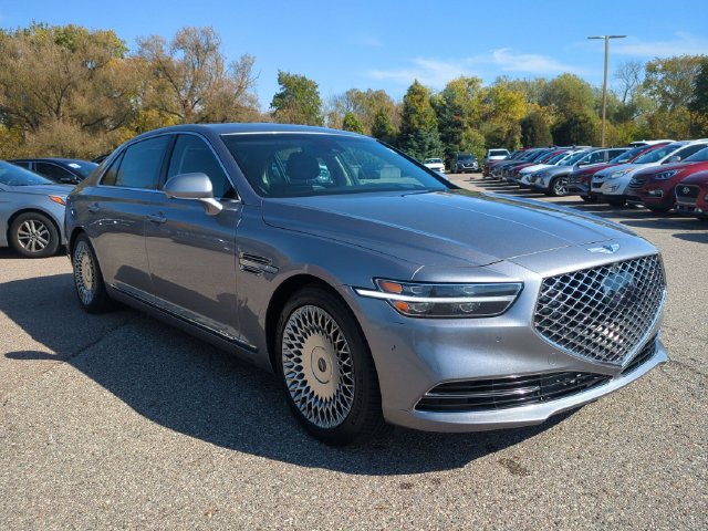 Used 2021 Genesis G90 3.3T Premium AWD/4WD image 3